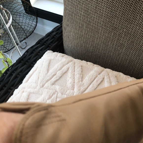 Fownes tan leather new gloves,M/L. - Picture 5 of 10